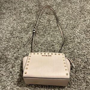 Michael Kors crossbody bag